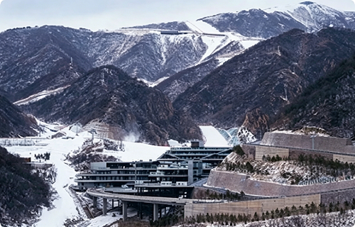 高山滑雪草莓视频黄软件下载